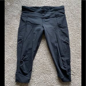 Lululemon cropped leggings